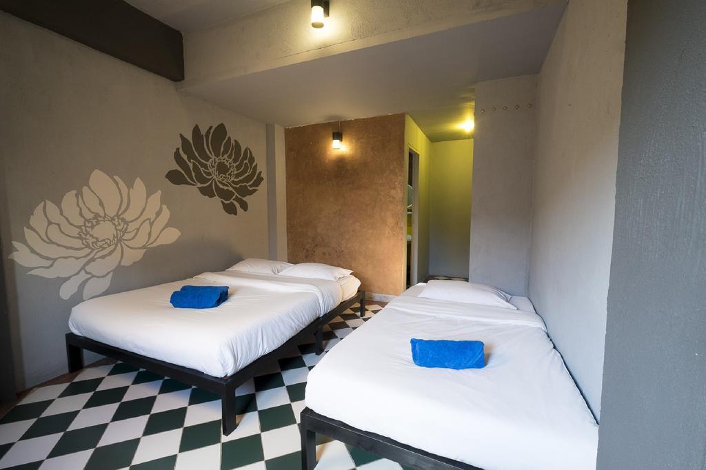 Hotel Grace Boutique House à Chiang Mai Chambre photo